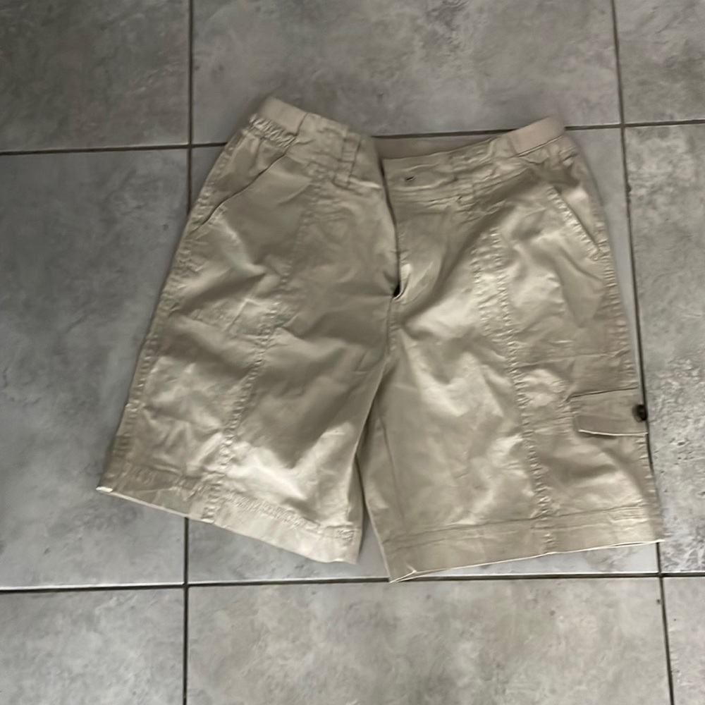 Khaki shorts